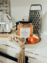 Load image into Gallery viewer, Juicy Georgia Peach